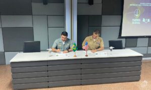 Marinhas do Brasil e dos Estados Unidos discutem estratégias de defesa no Atlântico Sul