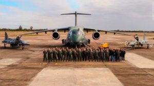 FAB realiza avaliação do sistema de autodefesa do KC-390 Millennium