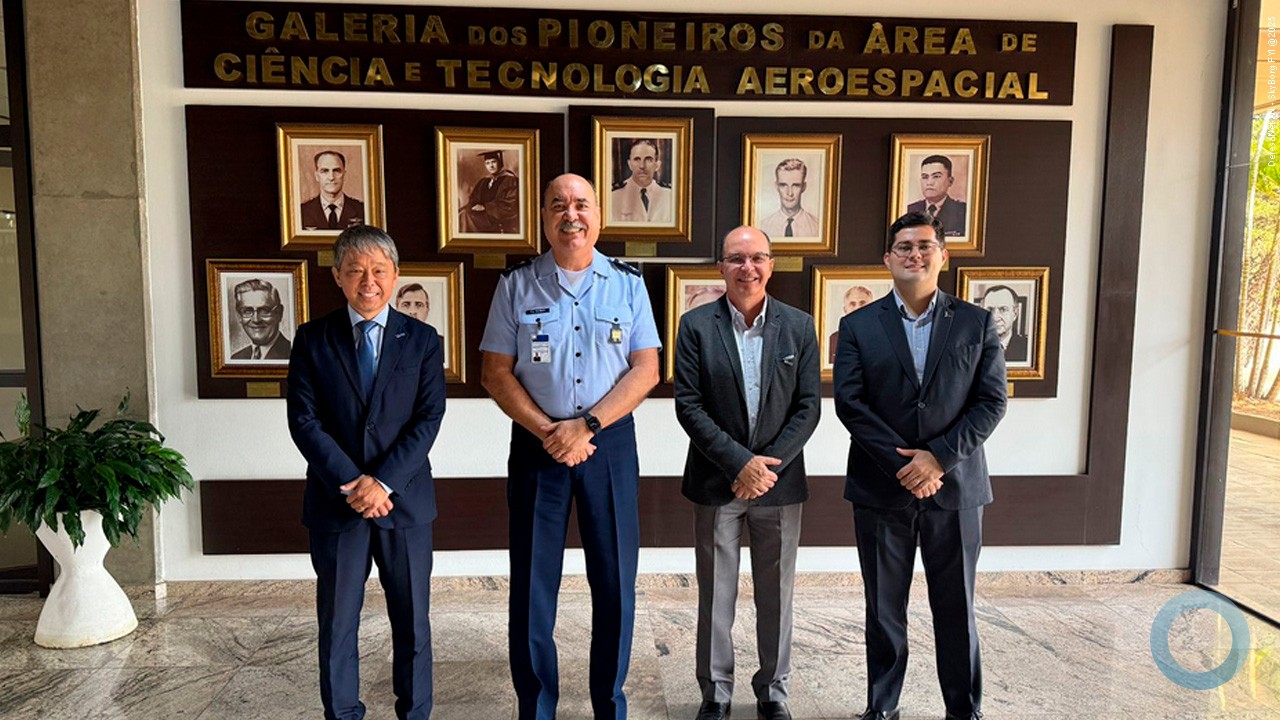 AIAB e DCTA tratam de cooperação institucional em projetos de lançadores