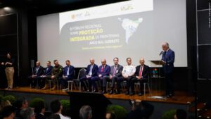 Segurança e proteção da fronteira Sul-Sudeste são tratadas em Fórum Regional; José Mucio discursa na abertura