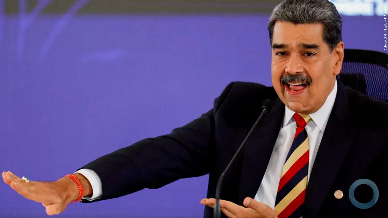 Maduro acusa EUA de tentarem invadir Venezuela e ameaça recorrer à luta armada