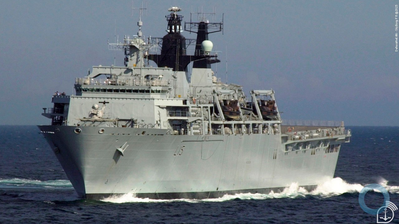 Marinha do Brasil oficializa compra do HMS “Bulwark”