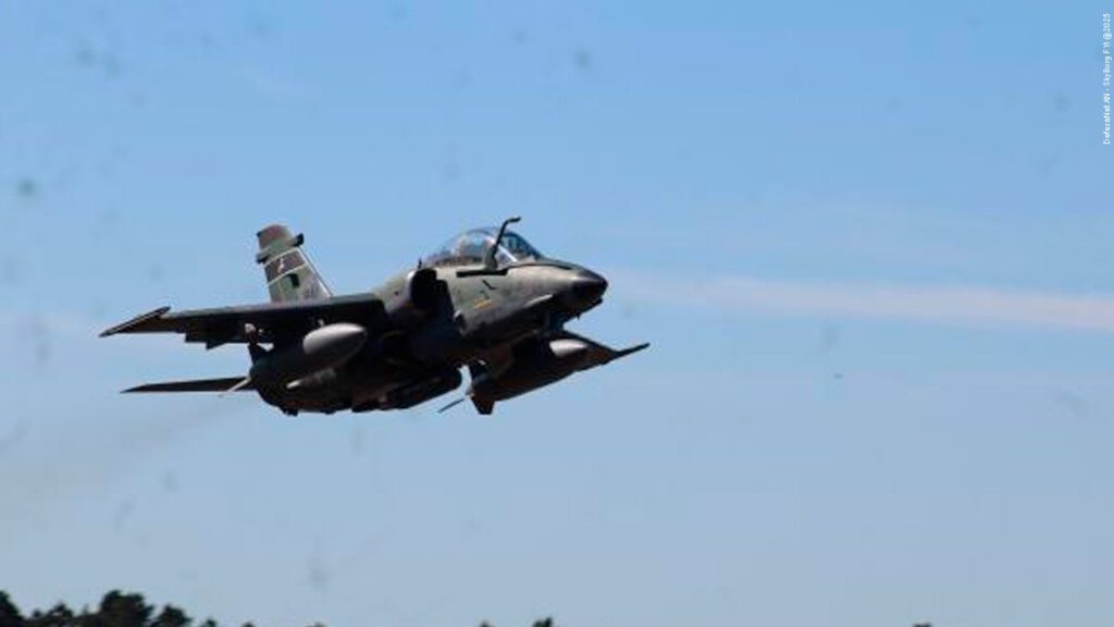 Em nova fase da Operação Atlas, aeronaves A-1M se deslocam para Boa Vista (RR)
