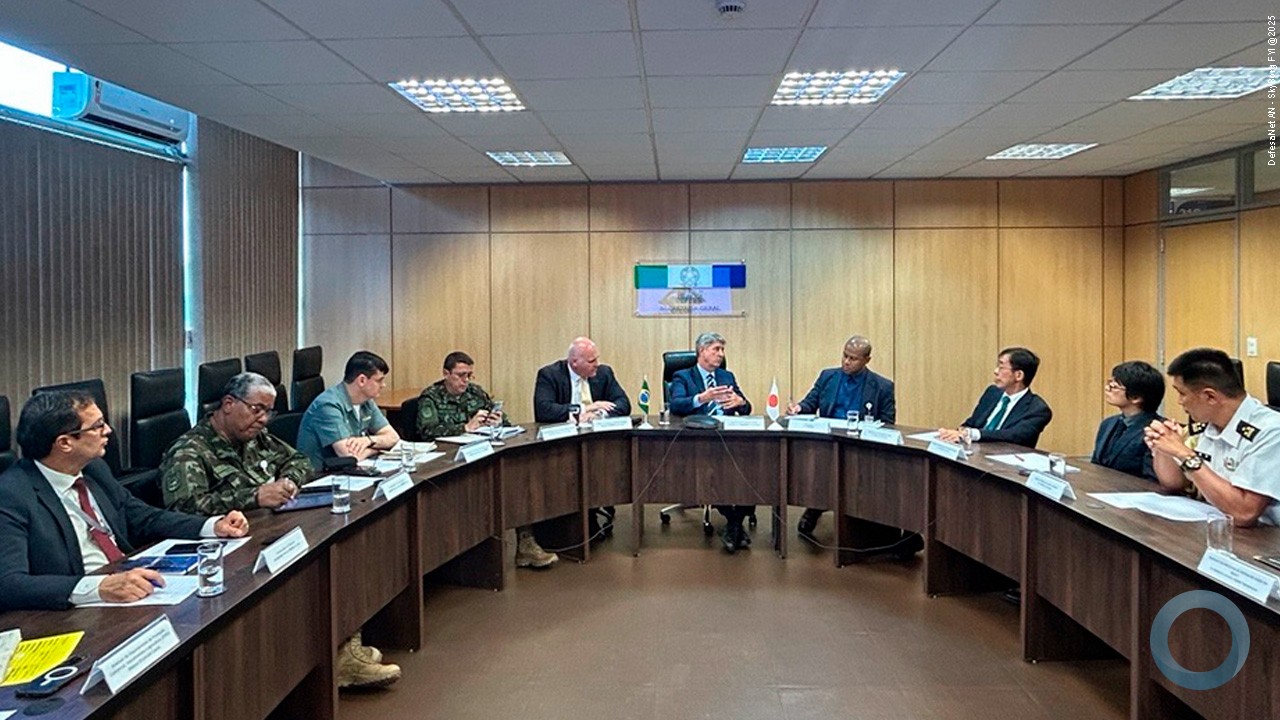 Ministério recebe comitiva do Japão para discutir parcerias na defesa