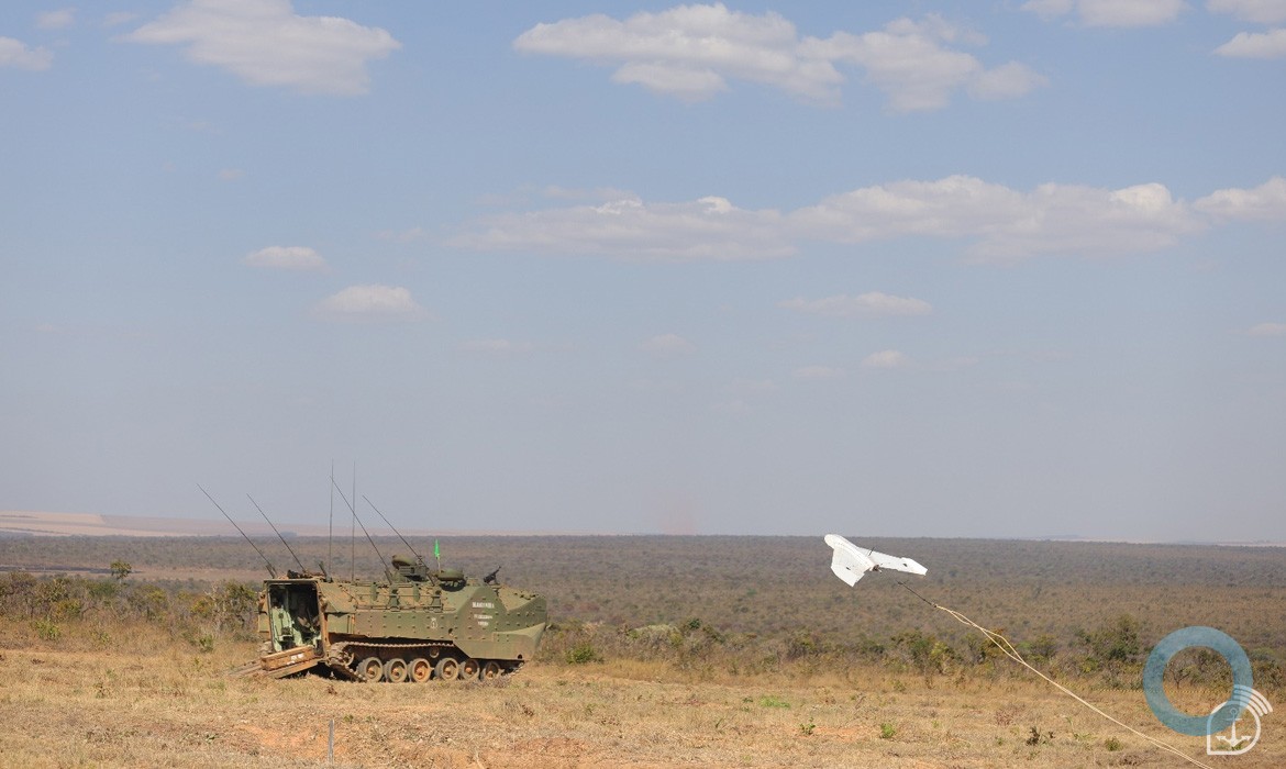 Exercício militar testa capacidades de combate e mobilidade estratégica das Forças Armadas