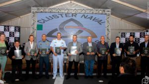 Marinha e entidades da indústria, comércio e pesquisa unem esforços para criar o Cluster Naval do Amazonas