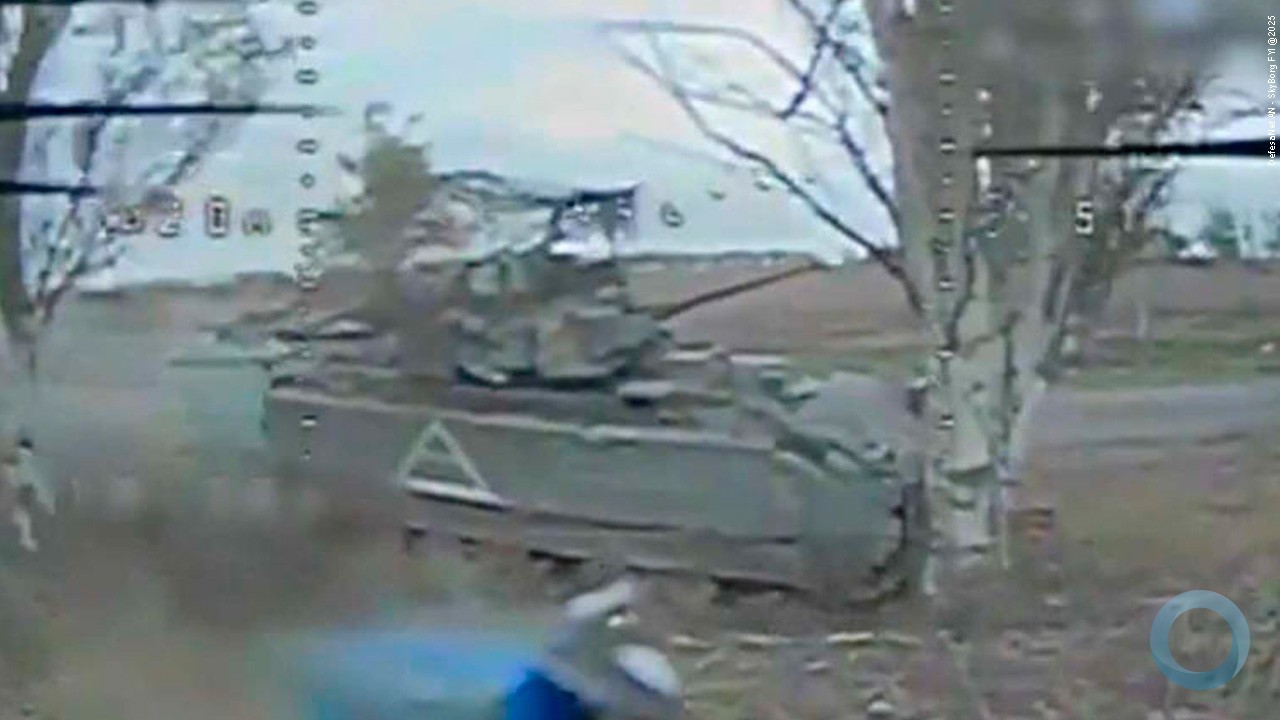 Bradley Resiste a Sete Drones FPV: Exército Russo Admite Superioridade do Veículo Ocidental