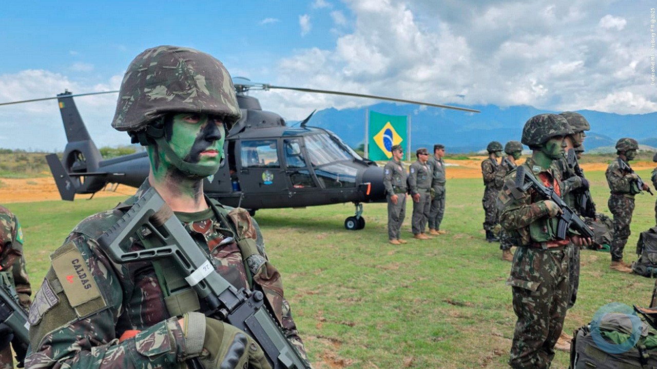 Operações Defensivas: apronto operacional marca início de exercício integrado na Academia Militar
