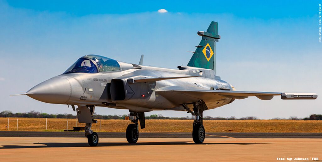 Brasil pode exportar caças Gripen para a Ucrânia