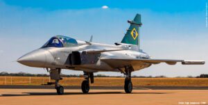 Brasil pode exportar caças Gripen para a Ucrânia
