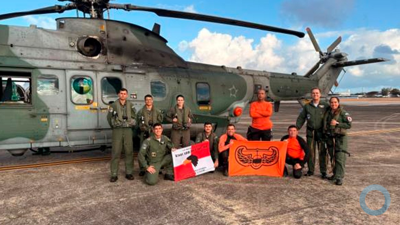 Esquadrão Falcão completa 53 anos com operação de resgate em alto-mar