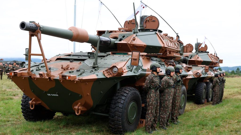 A estreia do Centauro II BR na Operação Punhos de Aço 2025: Um salto significativo para de qualidade para as Forças Blindadas Brasileiras (*)