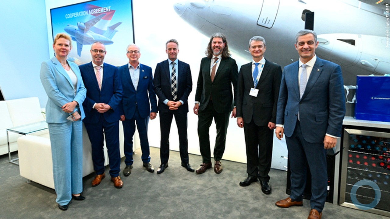 Embraer firma novas parcerias estratégicas na Holanda