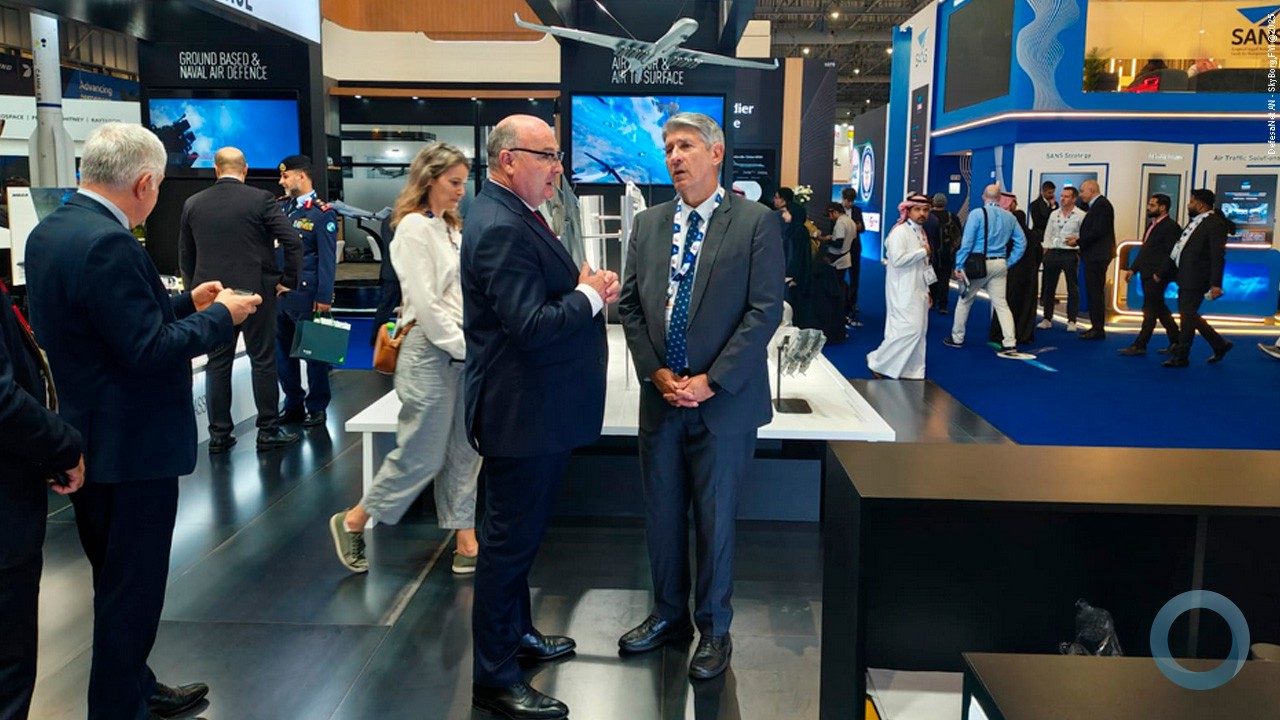 Brasil reforça presença internacional no Dubai Airshow 2025 e promove Base Industrial de Defesa