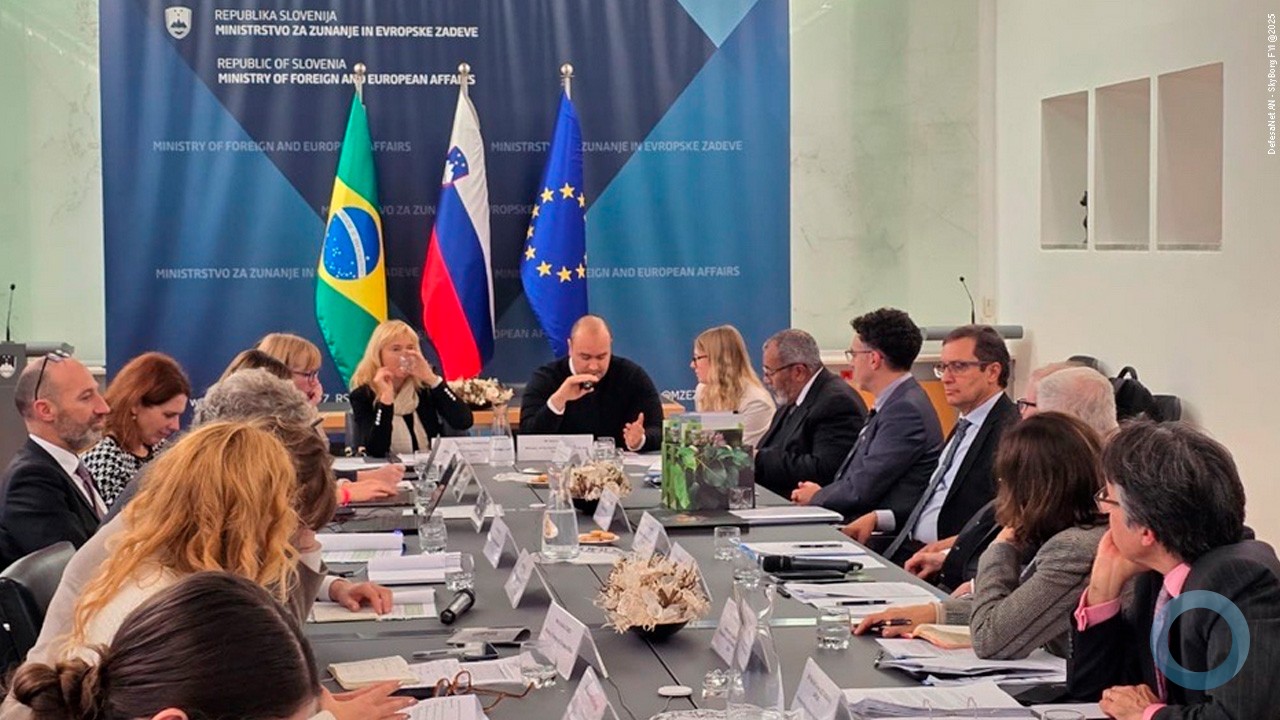 Viena sedia o início de missão de Comissões que fortalecem cooperação em defesa entre Brasil e países da Europa Central