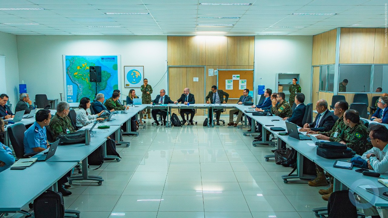 Exército promove integração para desenvolvimento de soluções estratégicas em cibersegurança