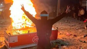 Revolta no Irã: mortos superam 500, EUA cogitam ação militar