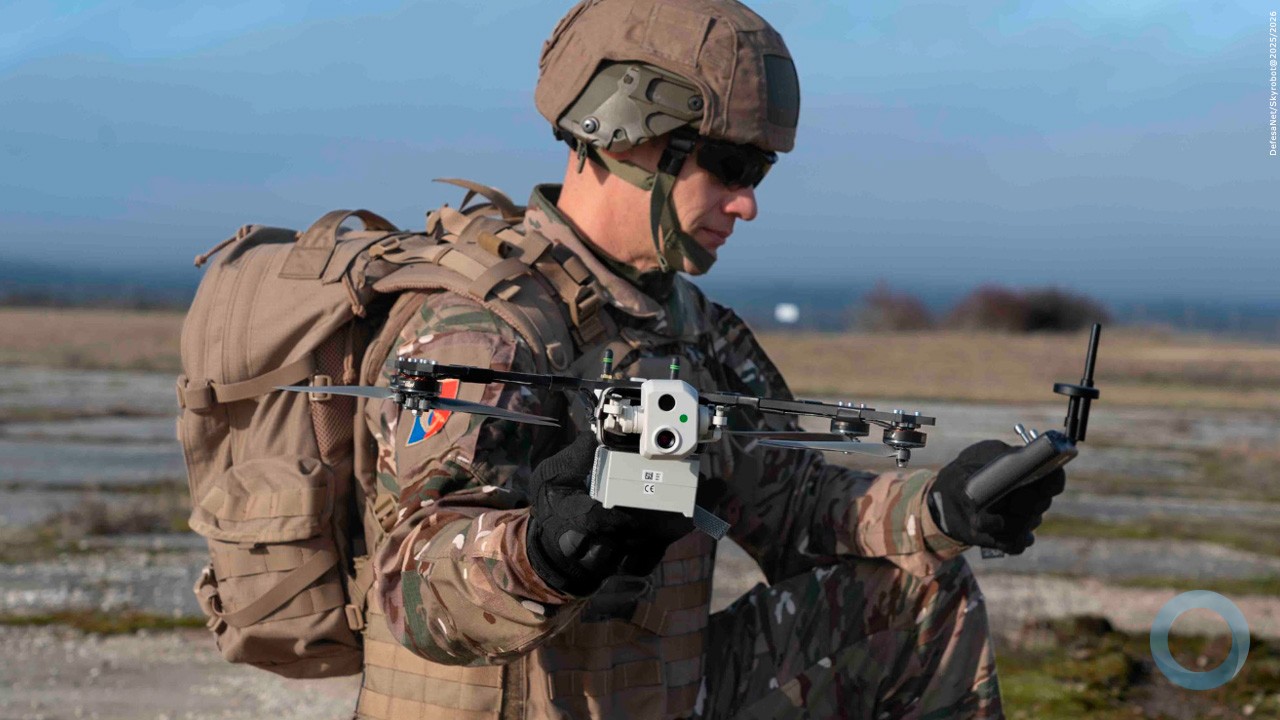 Dronização do Campo de Batalha: a integração de micro-drones no combate de infantaria