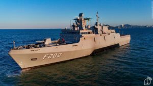 Sem o mar, o Brasil seria duramente afetado em sua economia e segurança, alerta especialista