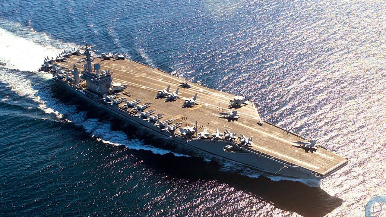 USS Nimitz no Brasil: presença naval dos EUA reacende centralidade estratégica do Atlântico Sul