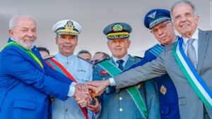 Entre urnas e quartéis, o comando das Forças Armadas no Brasil