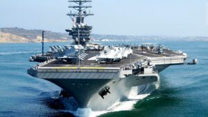 Saiba o que o porta-aviões nuclear norte-americano USS “Nimitz” fará no Brasil