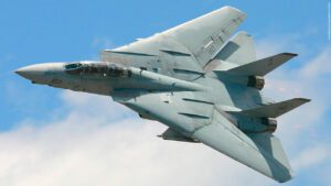 F-14 Tomcat e o “Maverick Act”: a reabertura jurídica para o retorno simbólico de um ícone da aviação militar norte-americana