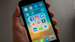Decretos sobre Big Techs reacendem debate sobre liberdade de expressão e limites do poder regulatório do Estado