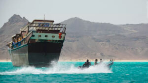 Houthis atacam dois navios sauditas no Mar Vermelho e abrem nova frente na guerra no Oriente Médio