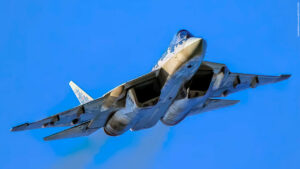 Queda de um Su-57 reacende debate sobre confiabilidade da principal aeronave de quinta geração da Rússia