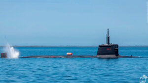 Submarino “Almirante Karam” conclui imersão estática